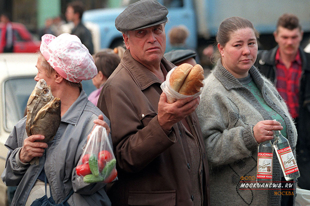 10 исторических фото кризиса конца 90-х годов