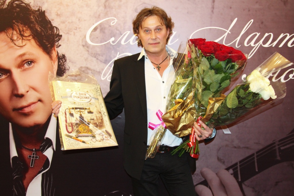 Слава Мартов. На юбилей подарили «Rolling Stones»