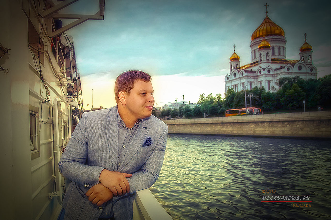 Адвокат Елисей Пятин спас девушку