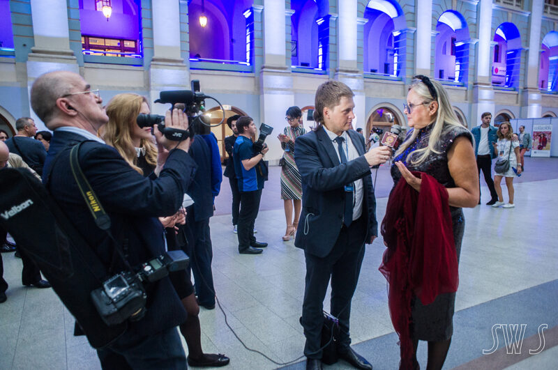 финал конкурса российских дизайнеров одежды "Русский силуэт"