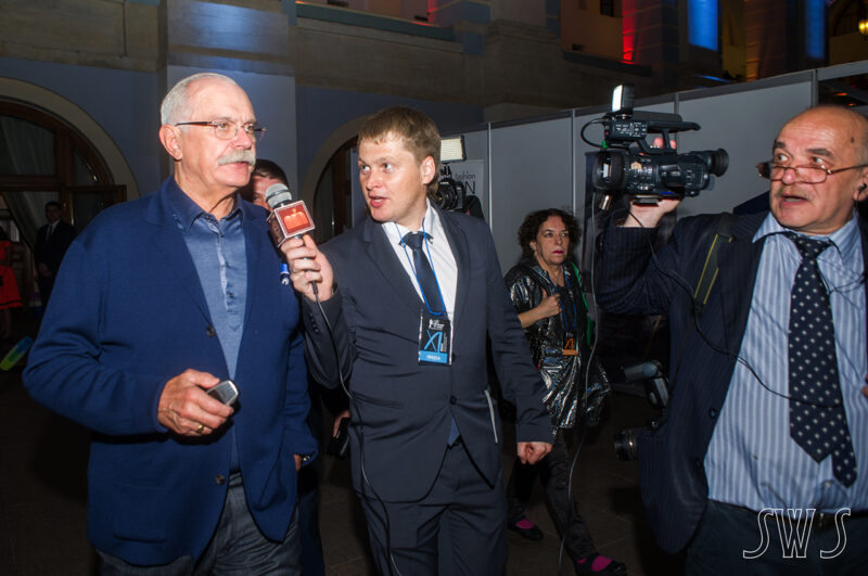 финал конкурса российских дизайнеров одежды "Русский силуэт"