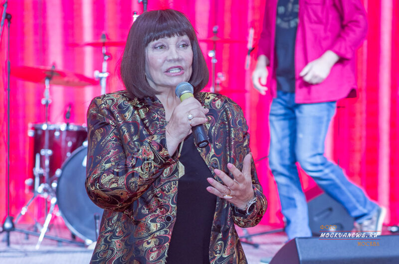 Лариса Лужина