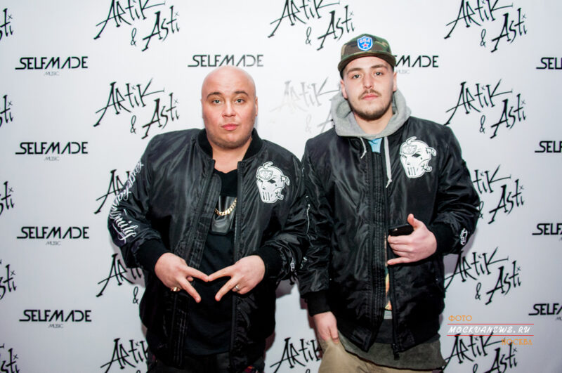 Презентация нового видео популярной группы Artik & Asti "Тебе все можно"