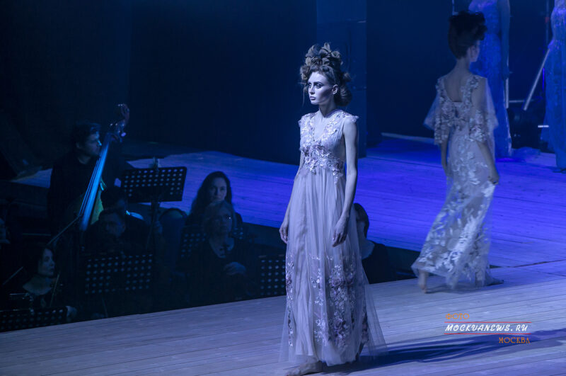 В Москве состоялся Шоу-показ A’MORE коллекции причёсок ESTEL