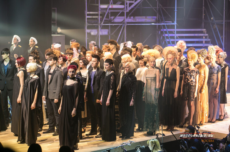 В Москве состоялся Шоу-показ A’MORE коллекции причёсок ESTEL