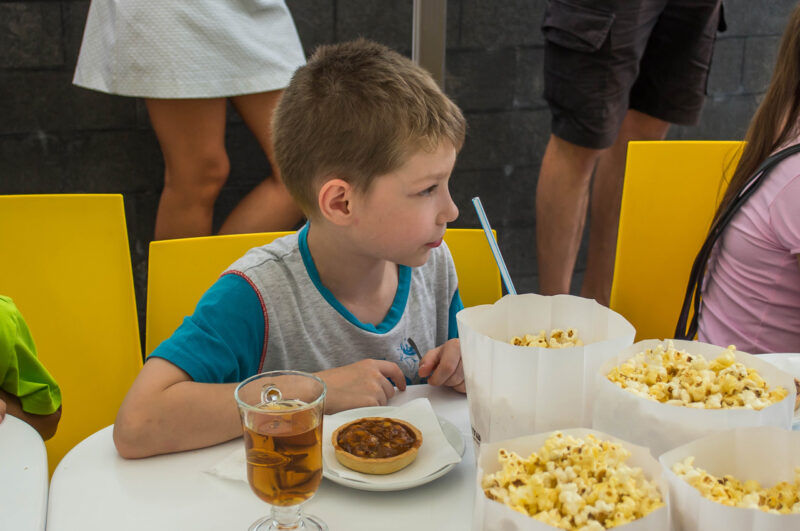 Здравствуй школа фонд Столица Милосердия