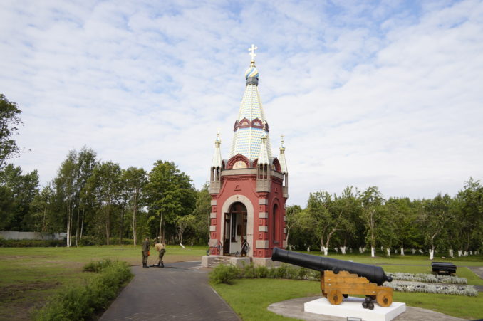 Виктор Лаптев