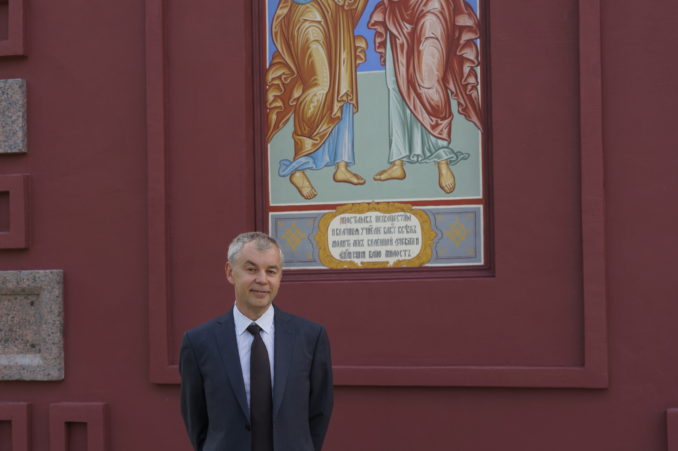 Виктор Лаптев