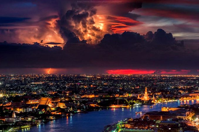 16 невероятных фото атмосферных явлений