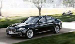 В интернет слили снимки нового седана BMW 7 Series