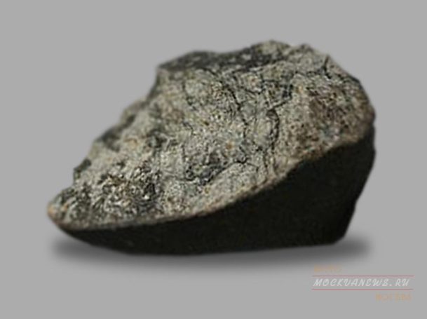 В Москву летит челябинский метеорит