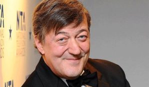 Зачем Стивен Фрай заключил брак Эллиотом Спенсером
