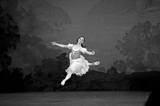 Ирина Голуб и Антон Корсаков в Сочи представляют проект "Анна Павлова"