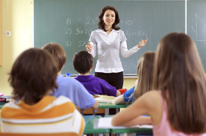 По итогам 2014 года средняя зарплата московских учителей составит 70 тысяч рублей