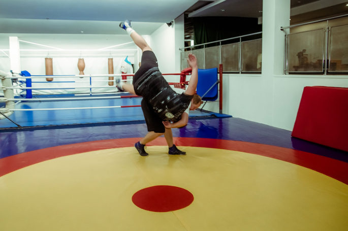 Адвокат Елисей Пятин готовится к поединку