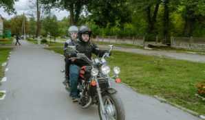 Байкеры решили спасать детей