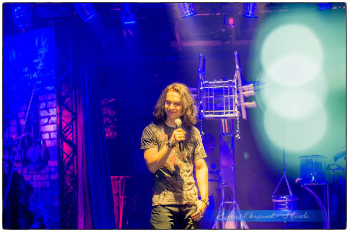 «Сквозь невозможное» — новое шоу иллюзиониста Сергея Воронцова