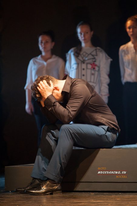 Звезда мюзиклов Илья Викторов чуть не потерял голову из-за оперы!