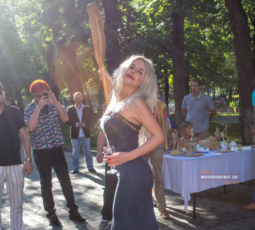 Олег Назаров. «Девушка с веслом» и перепел под Риоху