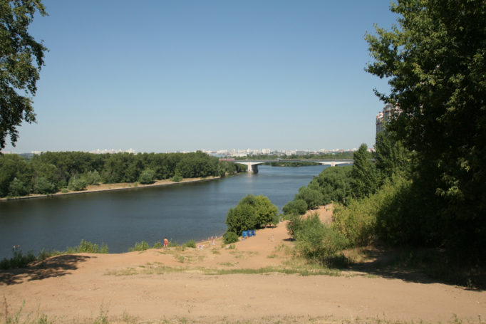 Законность строительства на Живописной подтвердили публичные слушания