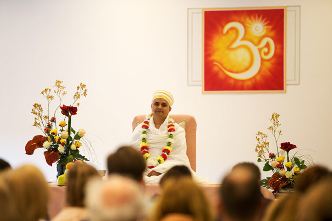 Шри Пракаш Джи поведал о своей персоне и духовности