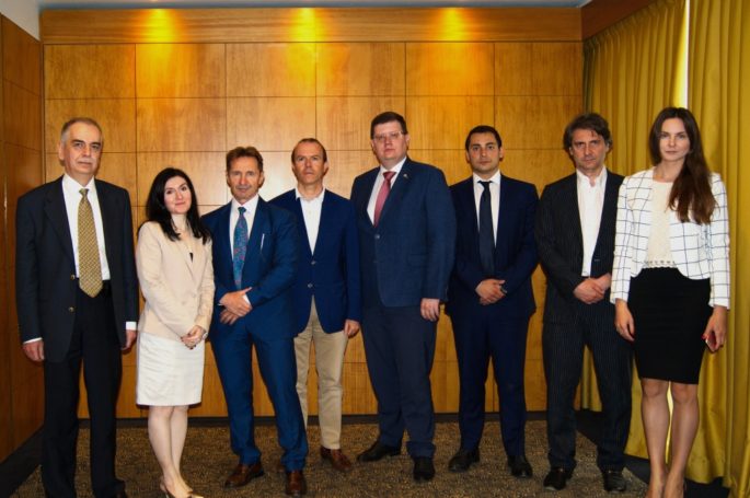 Первое заседание международного консервативного клуба состоялось в Милане