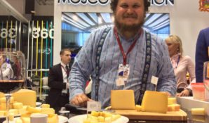 Сыры Олега Сироты получили высокую оценку от Светланы Чупшевой и Андрея Воробьева