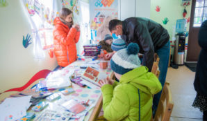 Мастер-класс для детей на фестивале «Пасхальная радость» устроила для детей TOY RU