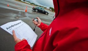 Эксперт Разуваев считает, что сомнительная пиар-компания «Альфы» может ухудшить конкурентную среду в банковской сфере РФ