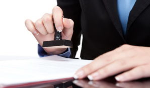 Нотариальное обеспечение доказательств работает и в интернет-пространстве