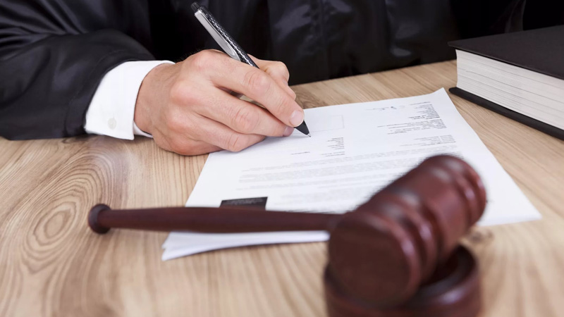 Журналисты пошли на попятный и выполнили все требования тюменских энергетиков