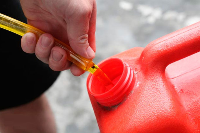 По нефтяным следам