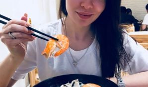 Елена Князева отравилась в Китае