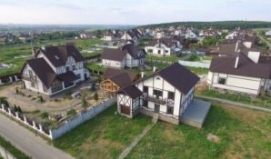 Владельцы элитного подмосковного жилья платят дань хозяину поселка