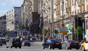Объем оборота ресторанов и магазинов на благоустроенных улицах столицы растет на 20-30%