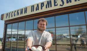 Олег Сирота сообщил о выделении ему гранта на строительство новой сыроварни