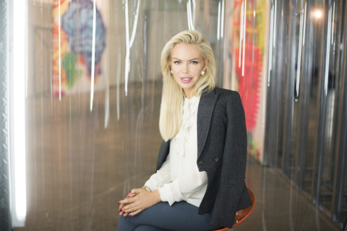 Алиса Лобанова в новогоднем номере журнала Marie Claire Russia