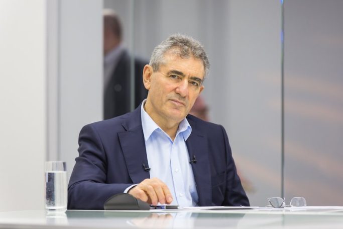 Учитель математики после телеэфира стал советником Департамента образования Москвы