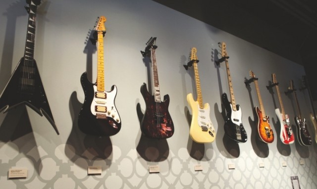 В Смоленском пассаже, принадлежащем ПФГ «Сафмар», начала работу выставка музея Grammy