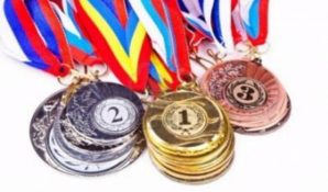 Школьники Москвы выиграли 19 медалей на международных олимпиадах в 2017 г.