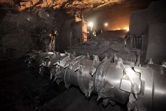 СУЭК Андрея Мельниченко направляет средства для развития профессионального горного образования