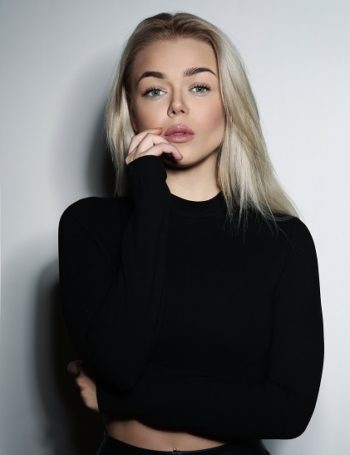 Алина Гросу показала свою фильмографию