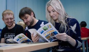 Экскурсии по производству устроила для студентов компания «Балтика»