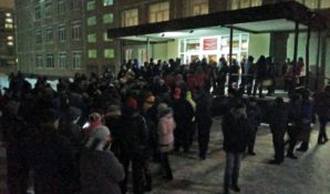 Исаак Калина поделился опытом Москвы избавления от ночных очередей в школы