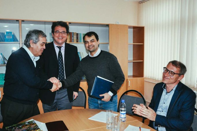 Историки Узбекистана и России обсудили развитие гуманитарных связей