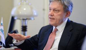 Проект о Явлинском ответит на все вопросы о его роли в политике РФ