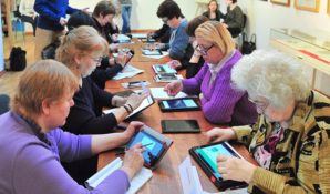 Более трех тысяч пенсионеров стали выпускниками “Серебряного университета”