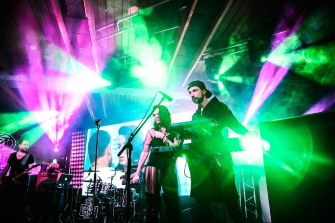 Елена Князева презентовала новый альбом «Больше, чем голая»