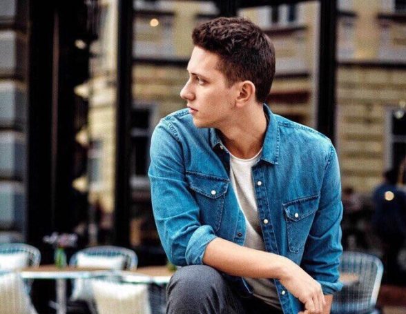 Копирующие певца ЮрКисса пляшущие дети — новый хит YouTube