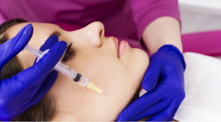 5 звезд экрана, которым пора к косметологу